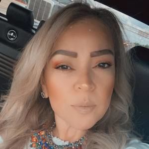 Meet your Posher, Dora